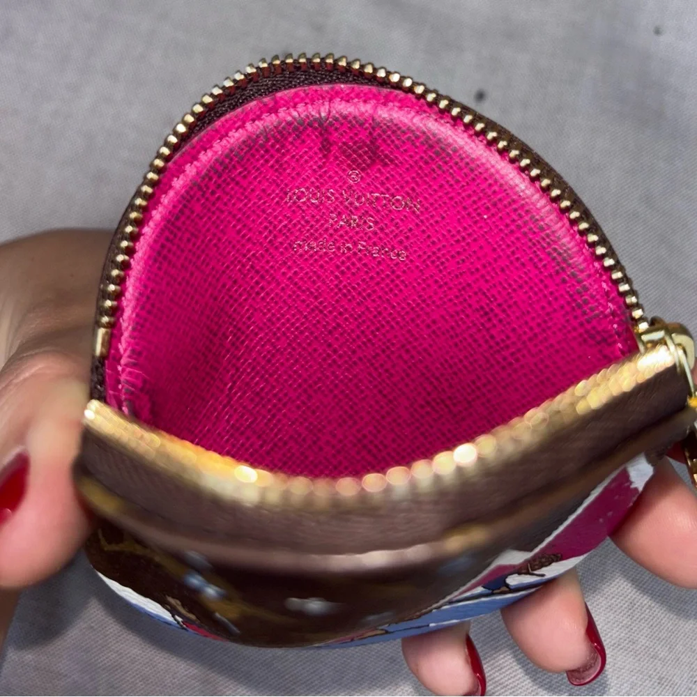Louis Vuitton rare authentic